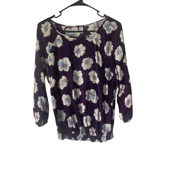 Old Navy Women's Size Medium Purple Hibiscus Floral 3/4 Sleeve Top - Picture 1 of 8